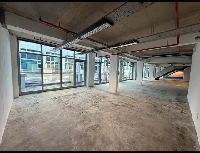 953M² OFFICE TO LET IN ROSEBANK
