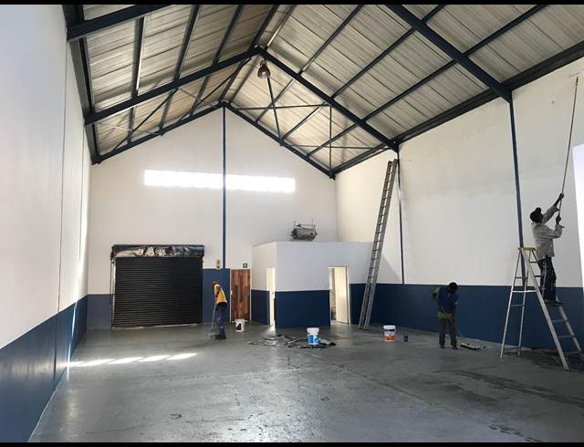 225M² WAREHOUSE TO LET IN LASER PARK