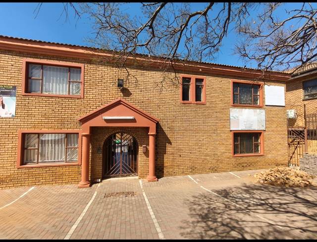 25M² OFFICE TO LET IN LAUDIUM