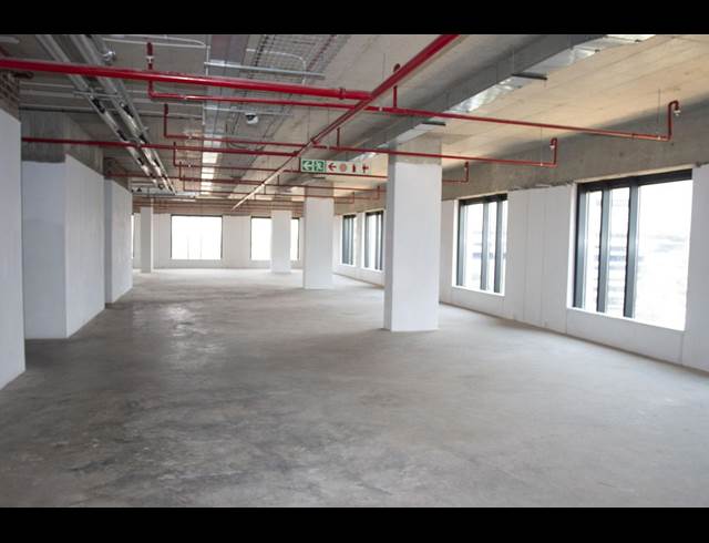 1,236M² OFFICE TO LET IN SANDTON CENTRAL