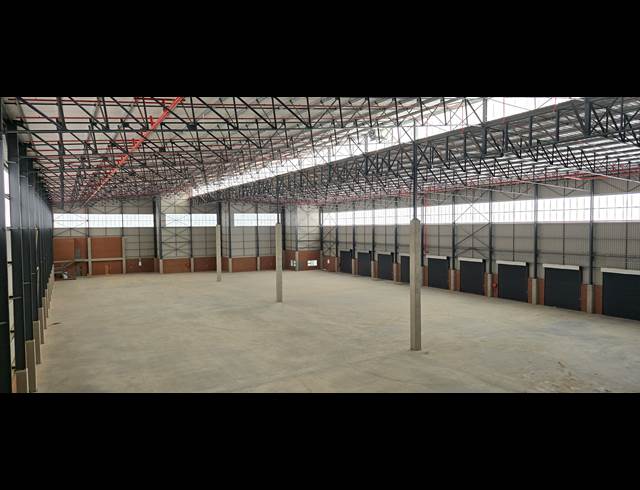 7,731M² WAREHOUSE TO LET IN NORTH RIDING