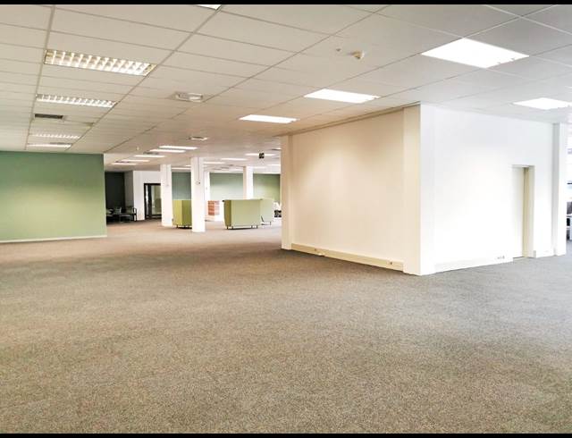 540M² OFFICE TO LET IN RIVONIA