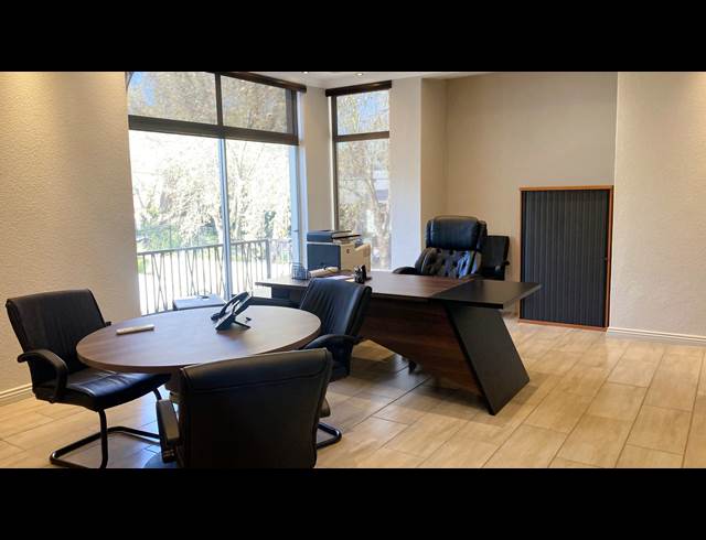 550M² OFFICE TO LET IN ROSEBANK
