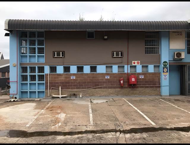 563M² FACTORY TO LET IN WESTMEAD