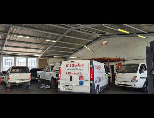 644M² WAREHOUSE TO LET IN WESTMEAD