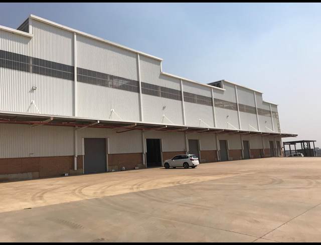 12,450M² WAREHOUSE TO LET IN CLAYVILLE