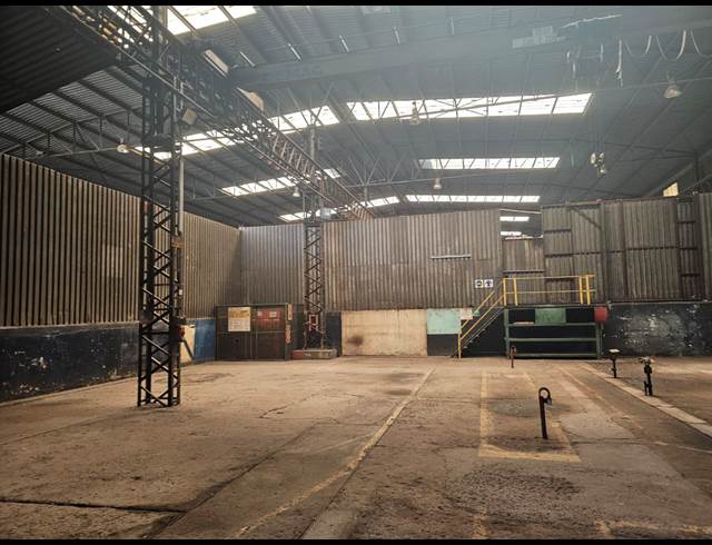 2,540M² WAREHOUSE TO LET IN PRETORIUSSTAD