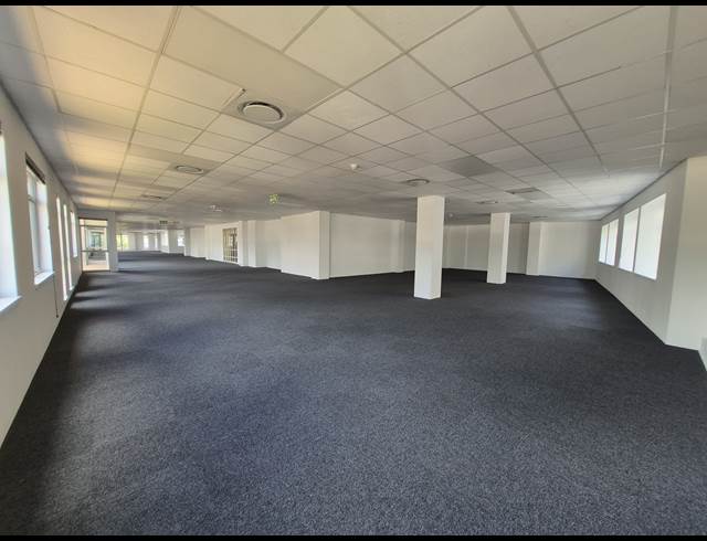 1,211M² OFFICE TO LET IN SANDTON CENTRAL
