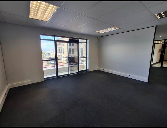 203M² OFFICE TO LET IN BEREA
