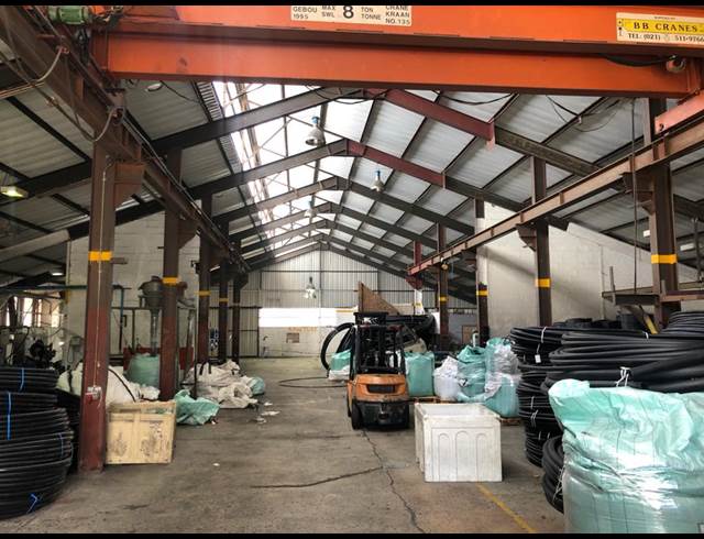 1,235M² WAREHOUSE TO LET IN BELLVILLE CENTRAL