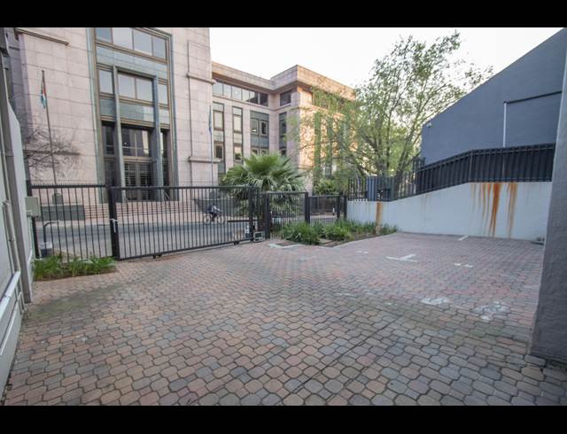 2,000M² OFFICE TO LET IN ROSEBANK