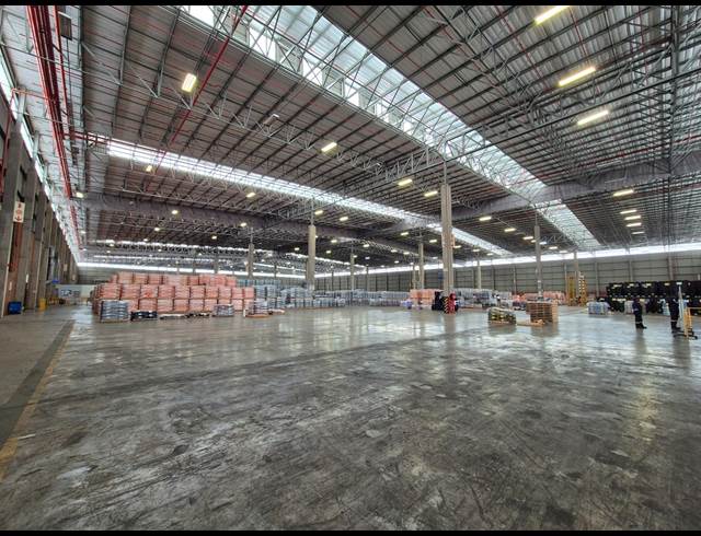 21,491M² WAREHOUSE TO LET IN GOSFORTH PARK