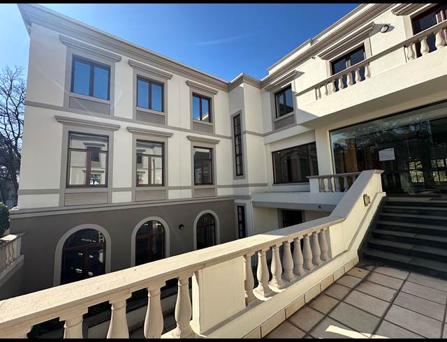 3,731M² OFFICE TO LET IN SANDTON CENTRAL