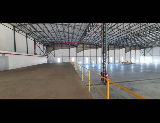 6,420M² WAREHOUSE TO LET IN AIRPORT INDUSTRIA