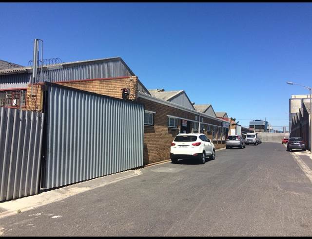 590M² WAREHOUSE TO LET IN MAITLAND