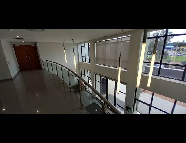 280M² OFFICE TO LET IN EDENBURG