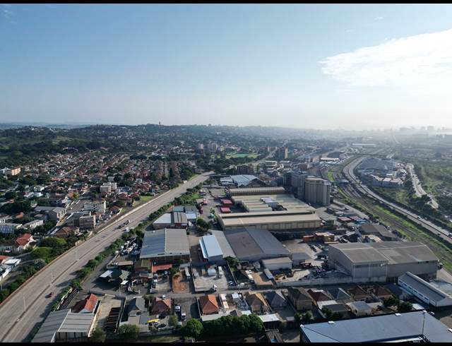 12,000M² WAREHOUSE TO LET IN UMBILO