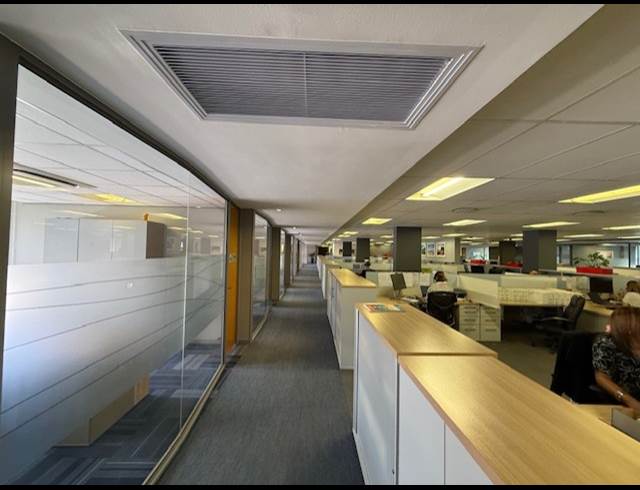 6,049.60M² OFFICE TO LET IN FORESHORE