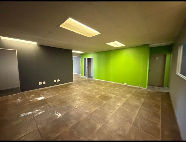 1,841M² WAREHOUSE TO LET IN RANDJESPARK