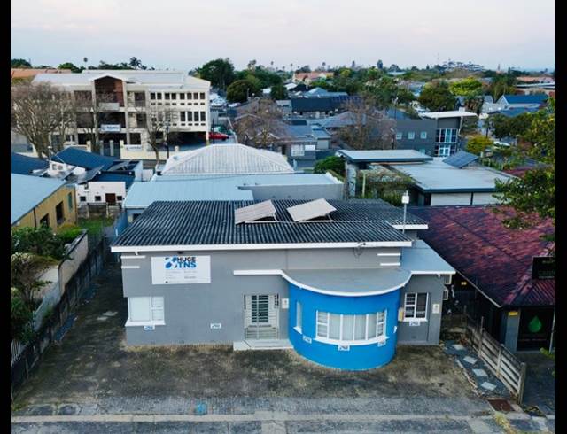 250M² OFFICE RENTED IN VINCENT