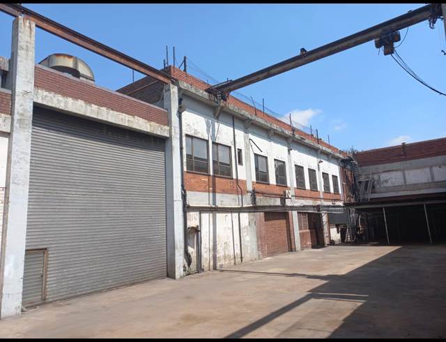 3,000M² WAREHOUSE TO LET IN JEPPESTOWN