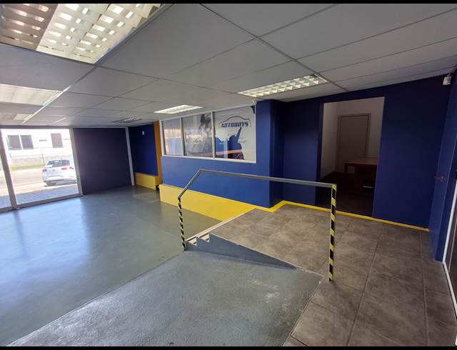 310M² OFFICE TO LET IN VINCENT