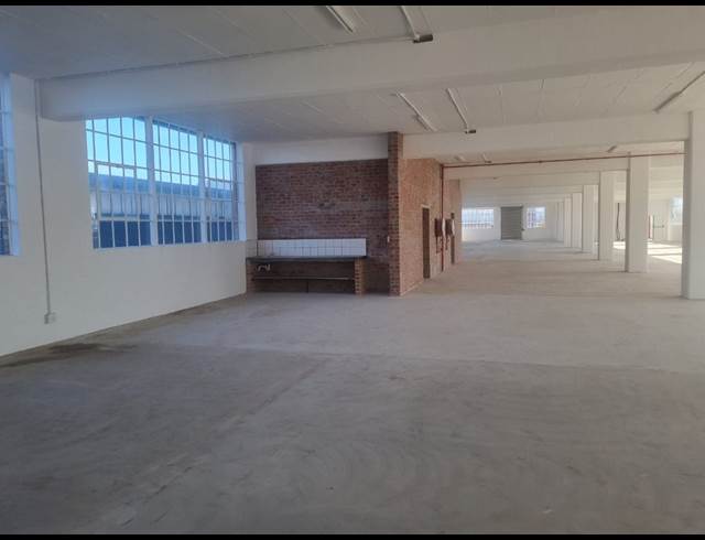 1,187M² WAREHOUSE TO LET IN DIEP RIVER