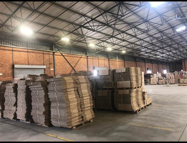 5,630M² WAREHOUSE TO LET IN POMONA