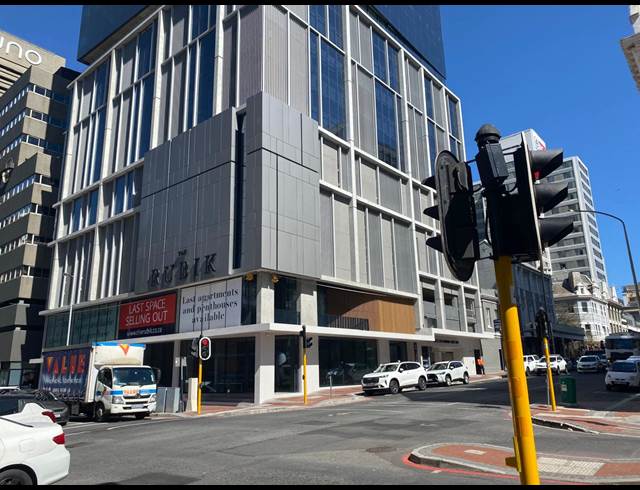 700M² OFFICE TO LET IN CAPE TOWN CITY CENTRE