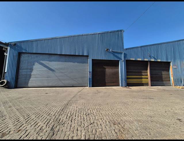 2,600M² WAREHOUSE TO LET IN WADEVILLE