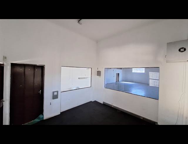 740M² MINI FACTORY TO LET IN MULDERSDRIFT