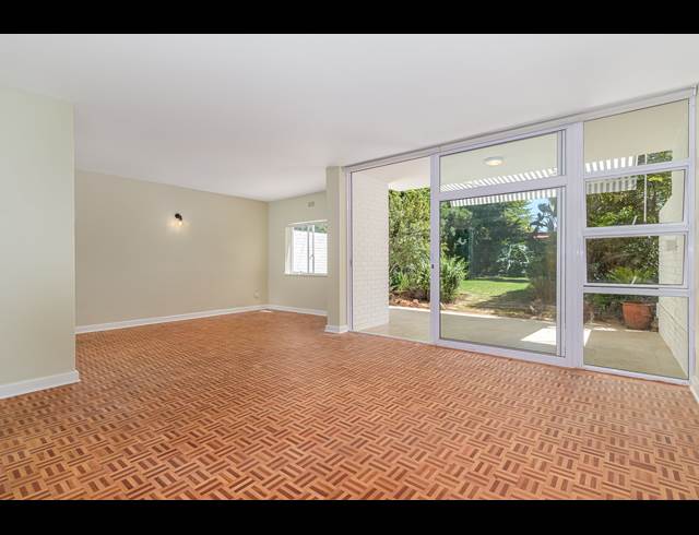 2 BEDROOM APARTMENT TO LET IN SANDOWN