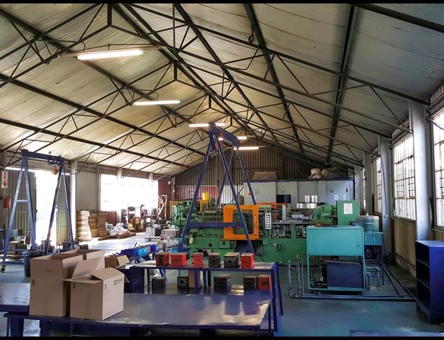 Factory property to rent in FACTORIA