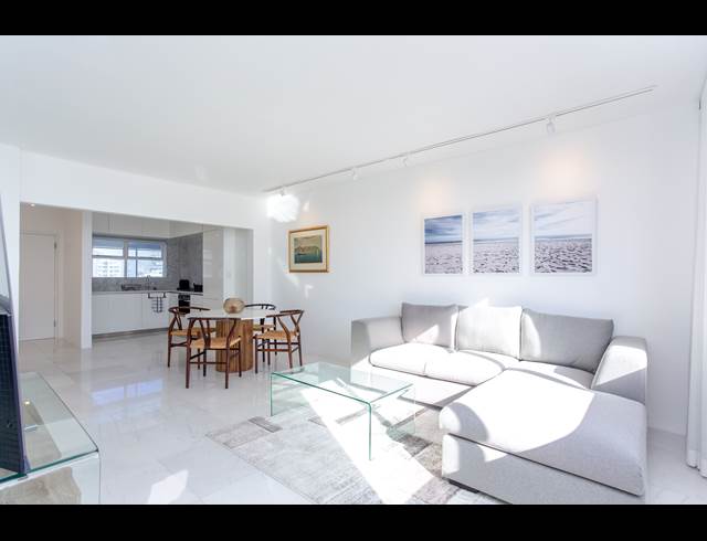 1 BEDROOM APARTMENT RENTED IN MOUILLE POINT