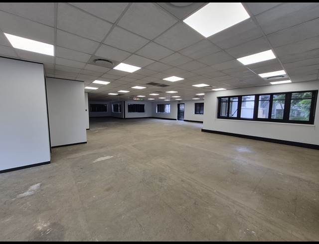 326M² OFFICE TO LET IN SANDTON CENTRAL