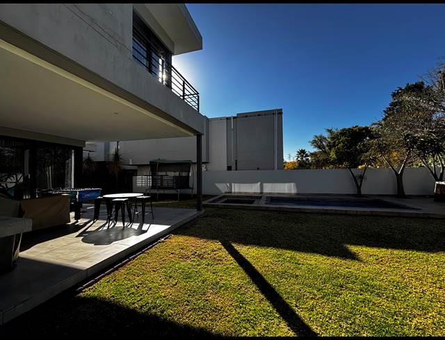 4 BEDROOM CLUSTER TO LET IN SANDOWN