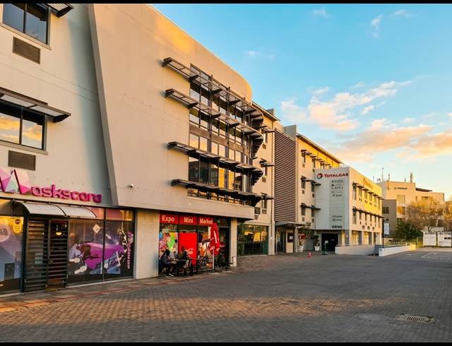 1,067M² OFFICE TO LET IN TYGER VALLEY