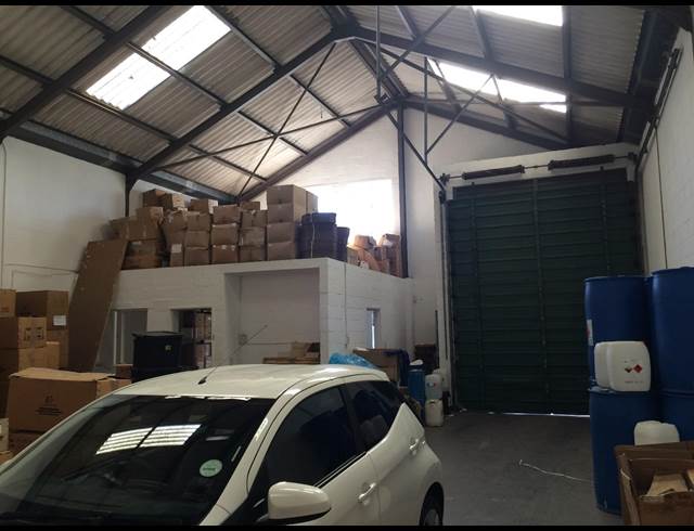 175M² WAREHOUSE RENTED IN AIRPORT INDUSTRIA