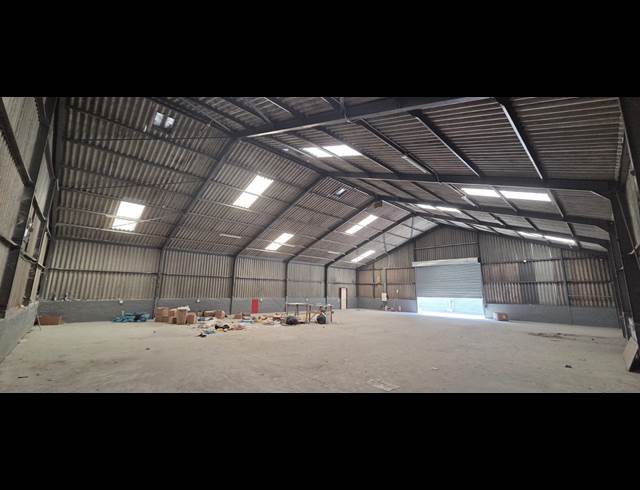 500M² WAREHOUSE TO LET IN PAARL CENTRAL