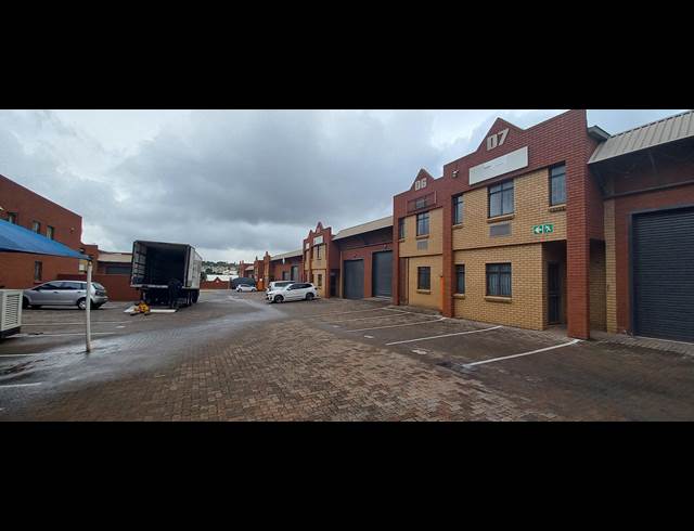 230M² MINI FACTORY TO LET IN STRIJDOMPARK