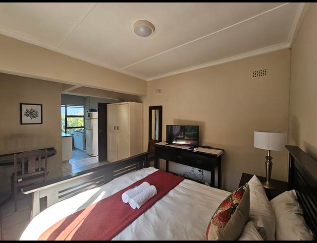 0.5 BEDROOM STUDIO APARTMENT TO LET IN SHAKAS ROCK