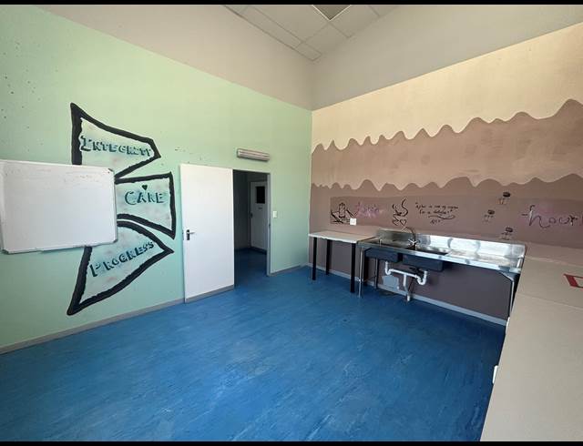 455M² CO-WORKING SPACE TO LET IN FIRGROVE