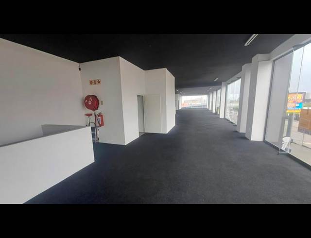 BUSINESS PROPERTY TO RENT IN WINDERMERE