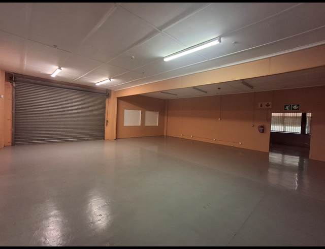 1,200M² WAREHOUSE TO LET IN WILSONIA