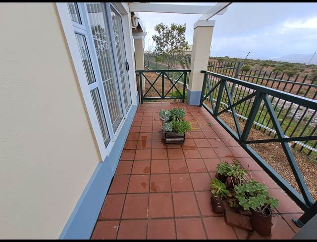 1 bed property to rent in LANGERUG