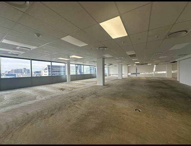 799M² OFFICE TO LET IN SANDTON CENTRAL