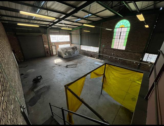 306M² WAREHOUSE TO LET IN HENNOPSPARK