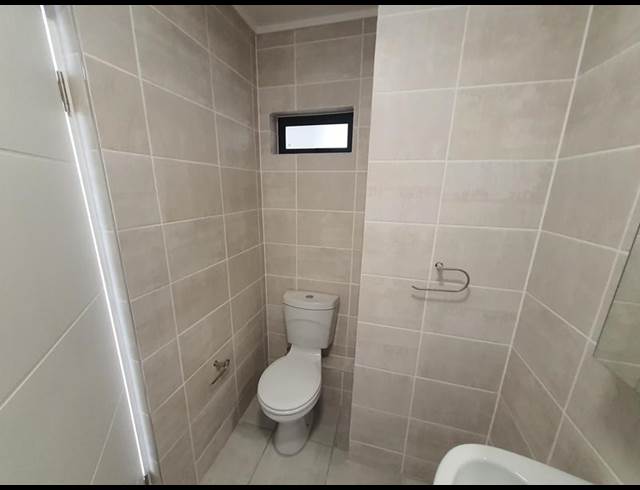 1 BEDROOM PROPERTY TO RENT IN GREENBAY ECO ESTATE