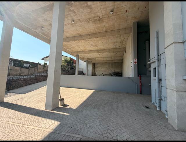 285M² WAREHOUSE TO LET IN GLEN ANIL