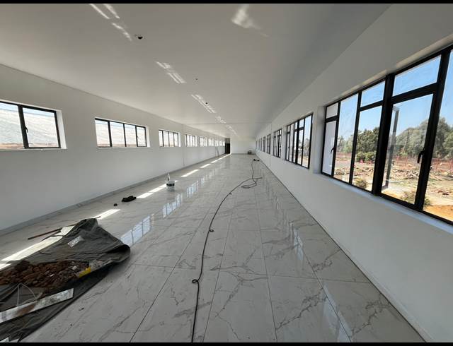 321M² OFFICE TO LET IN NEW ERA